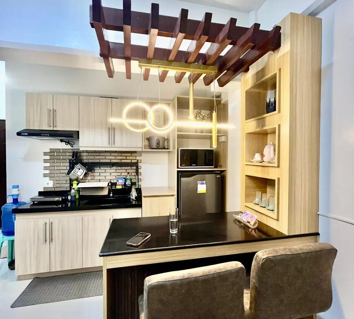 Lecels Haven Place Dauis Apartment